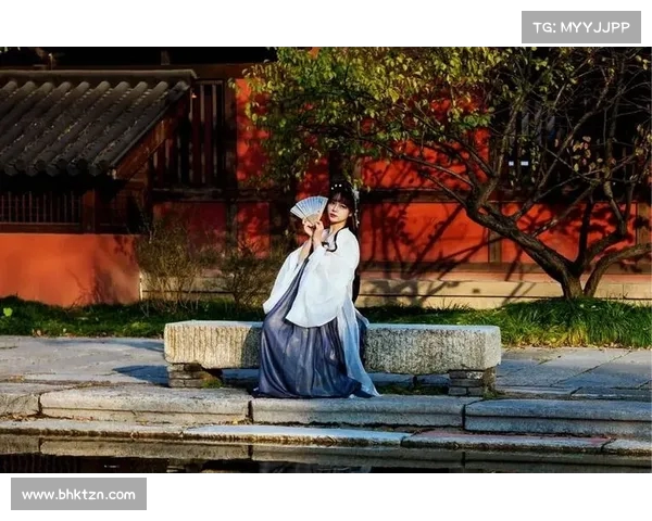 郭子瑄COS古装侠女,配乐《春庭雪》带你感受冬日的温柔(360借条平台是合法的吗) 郭子瑄COS古装侠女,配乐《春庭雪》带你感受冬日的温柔(360借条平台是合法的吗)